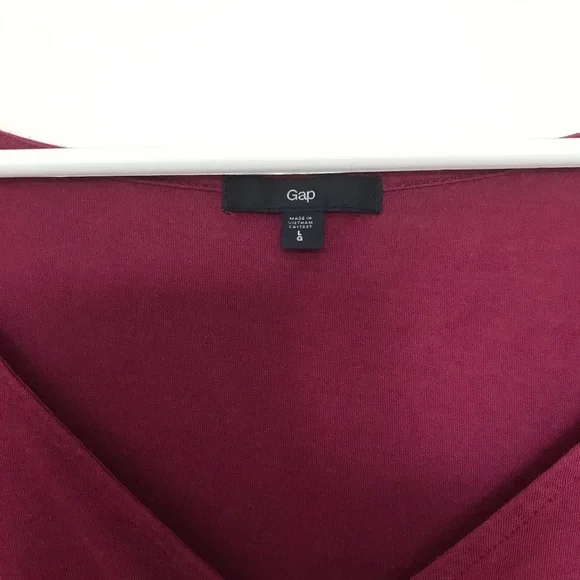 GAP basic t-shirt size large - Picture 3 of 4